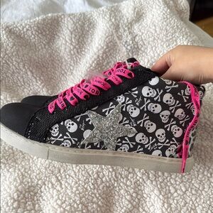 listing-status-banner